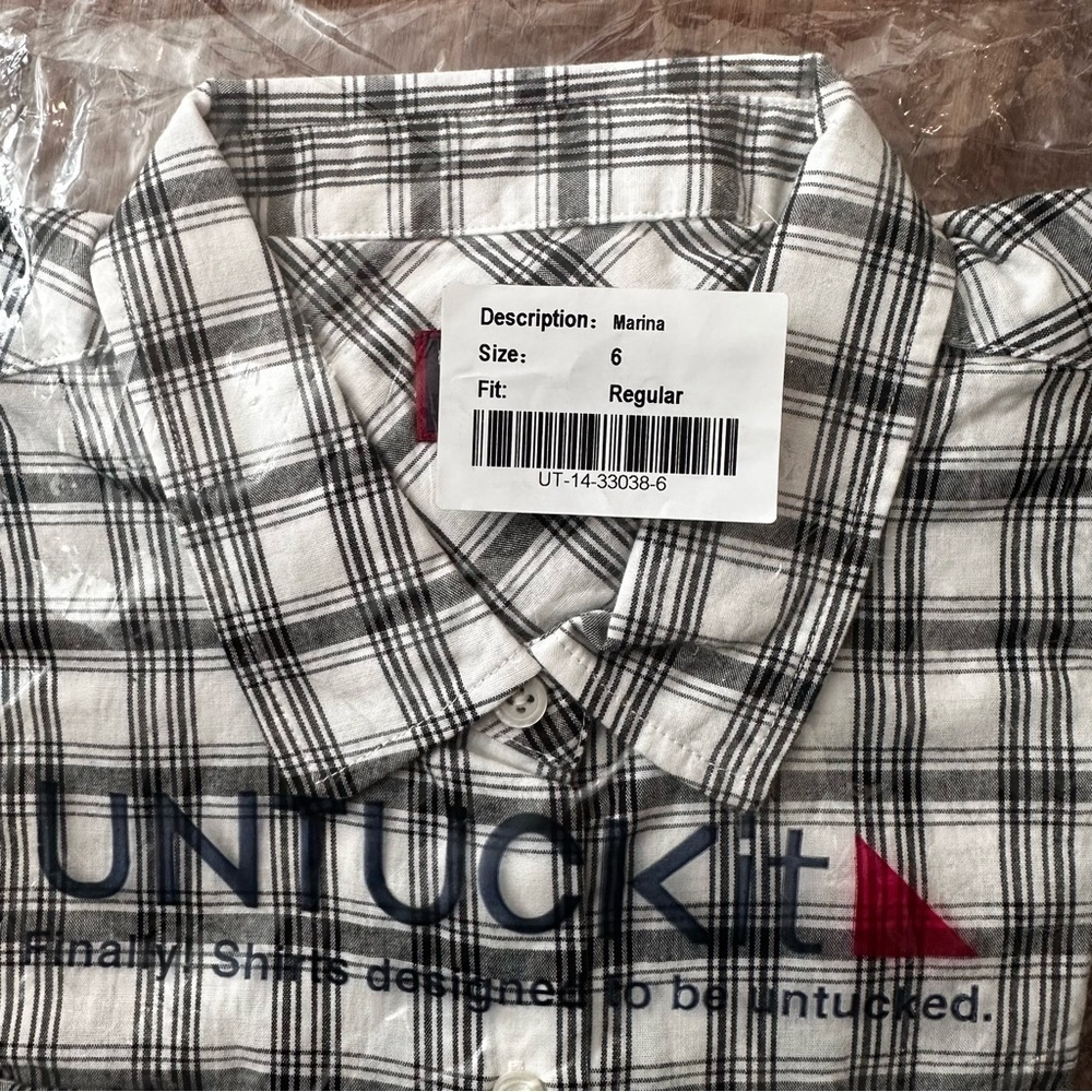 UNTUCKit Marina Women’s Long Sleeve Button Down Plaid Striped Shirt Sz 6 - Picture 6 of 7